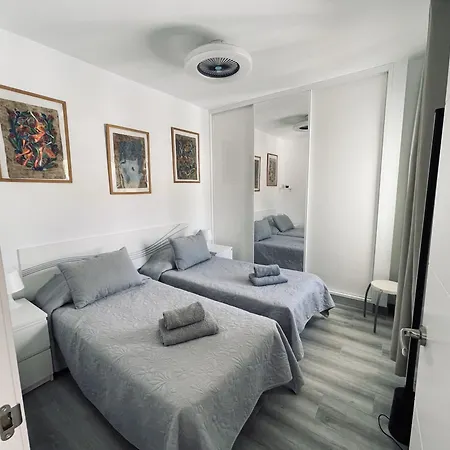 Newly Renovated With 2 Terrace, 2 Bedroom, 5min Apartamento